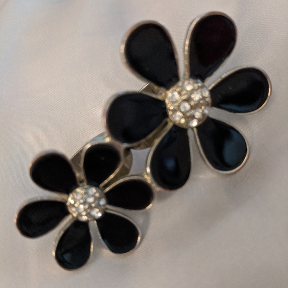 Vintage Double Floral Ring - Picture 9 of 10